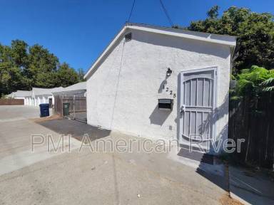 Main picture of 1224 V St