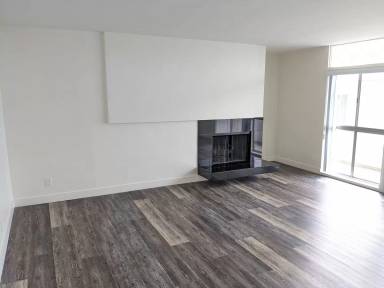 Main picture of 11942 Darlington Ave