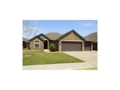 Main picture of 10825 NW 35th St