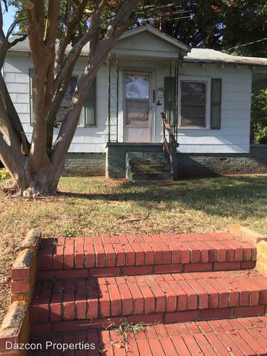 Main picture of 524 N Church St