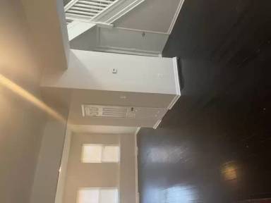 Main picture of 1711 E 25th St