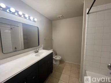 Main picture of 2405 Eastborne Dr