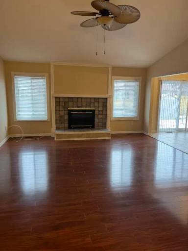 Main picture of 35342 Wright Cir