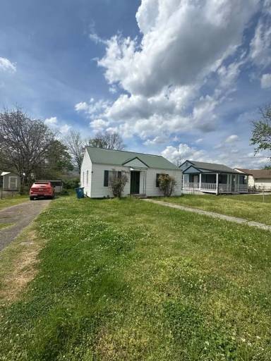 Main picture of 505 Flegal Ave