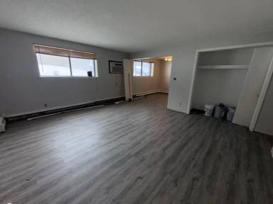 Main picture of 4801 S Baha Ave