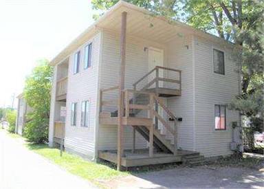 Main picture of 202 W Union St