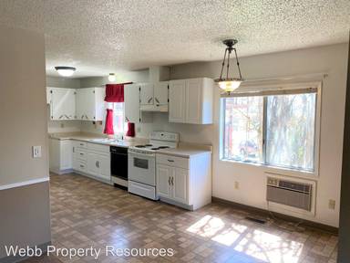 Main picture of 610 NW Furnish Ave