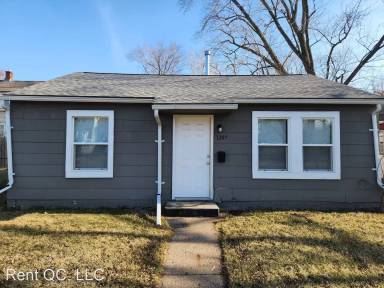 Main picture of 1207 8th St