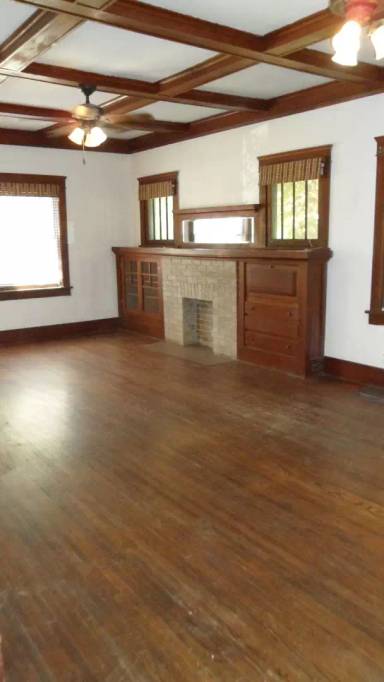 Main picture of 1121 15th St