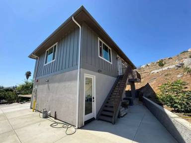 Main picture of 1072 Sumner Ave