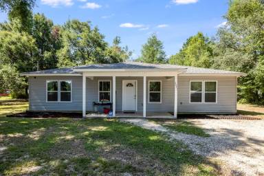Main picture of 3071 Highland Ave