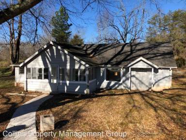 Main picture of 193 Leonard Pruitt Rd