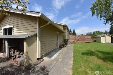Main picture of 1050 Tacoma Ave NE