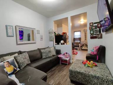 Main picture of 230 Highland Pl