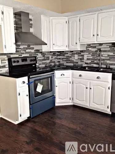 Main picture of 5725 Worchester Dr