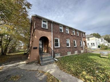 Main picture of 6136 Ray Ave