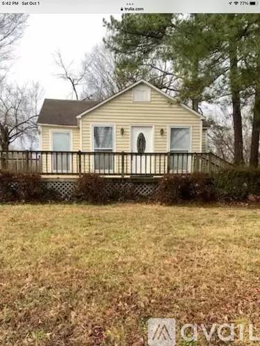 Main picture of 615 Chester Levee Rd