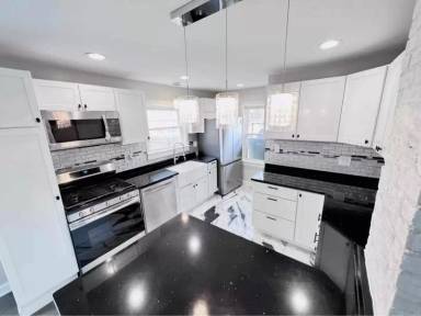 Main picture of 8611 Kinsley Pl Munster In 46321