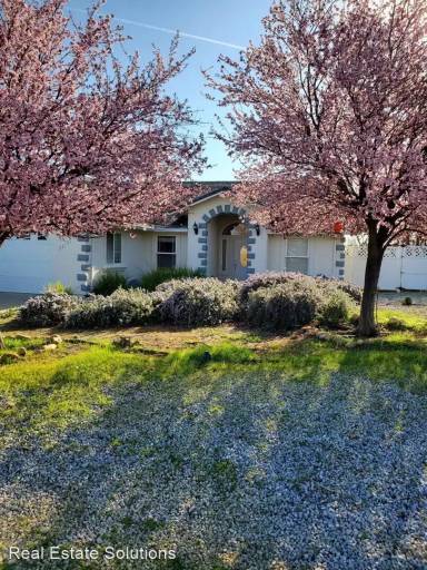 Main picture of 22131 River View Dr