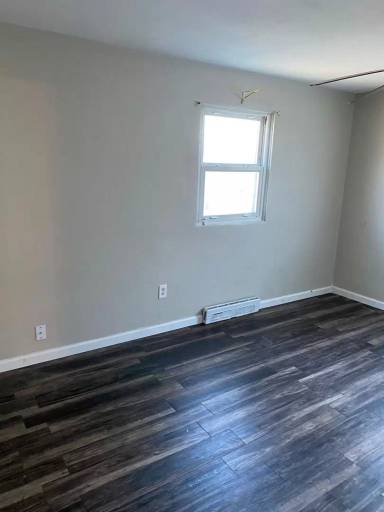 Main picture of 2312 Carol St