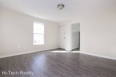 Main picture of 2024 W 81st St