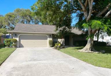 Main picture of 10064 Boca Cir