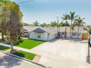 Main picture of 2944 W Skywood Cir