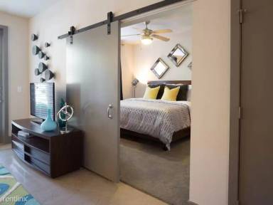 Main picture of Midtown Commons