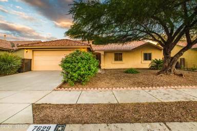 Main picture of 7661 S Freshwater Pearl Dr