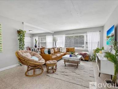 Main picture of 202 Hopkins St