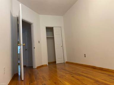 Main picture of 3756 Barnes Ave