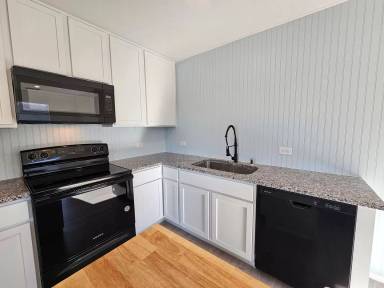 Main picture of 6847 Coulter Dr