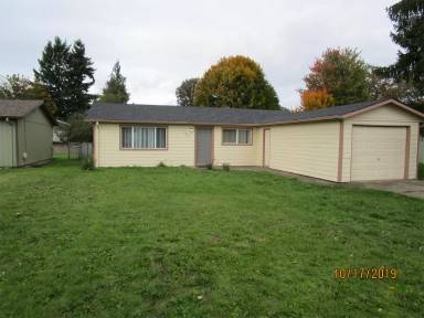 Main picture of 395 Dianne Ct