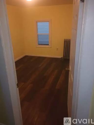 Main picture of 413 Dove St