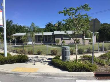 Main picture of 9635 SW 182nd St