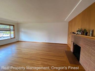 Main picture of 14010 NE San Rafael St