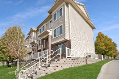 Main picture of 752 Westgate St