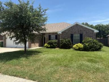 Main picture of 7120 Echo Hill Dr