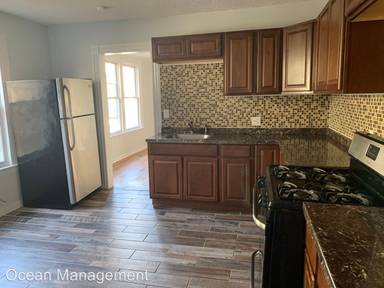 Main picture of 30 Henry St