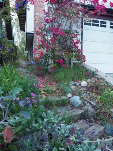 Main picture of 6120 Taft Ave