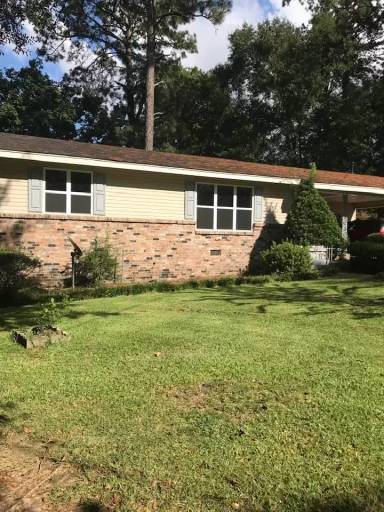 Main picture of 105 Rainbow Cir