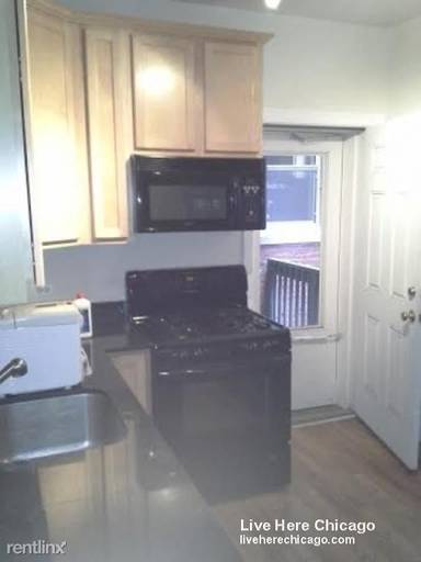 Main picture of 1210-1216 W Waveland Ave Apartments