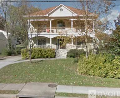 Main picture of 7402 Paxton Rd