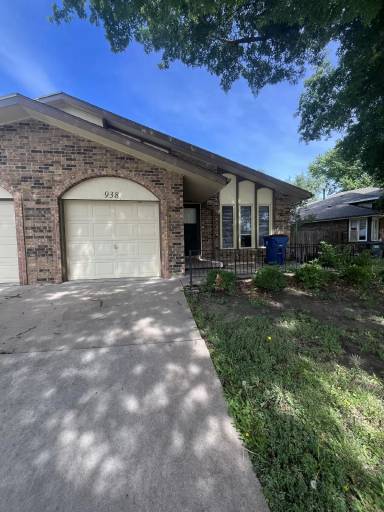 Main picture of 938 S Armour St