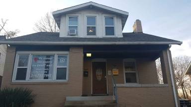 Main picture of 2305 S Big Bend Blvd