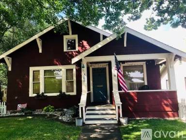 Main picture of 223 Cottage Ave