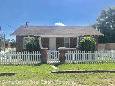 Main picture of 1339 Clock St