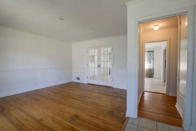 Main picture of 602 Gayfer Ave