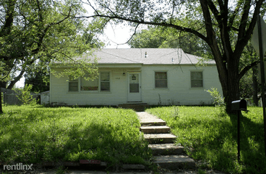 Main picture of 1312 SW Glendale Dr