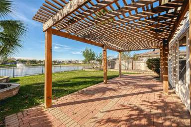 Main picture of 21527 N Boundary Peak Way